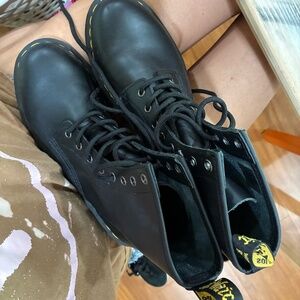 1460 Pascal Virginia Leather Lace Up Boots
